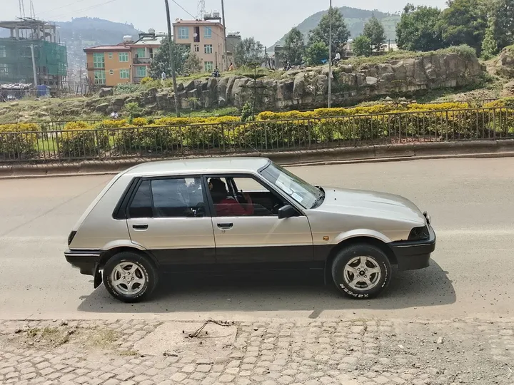 Toyota 2E DX 1986 Manual – photo 3