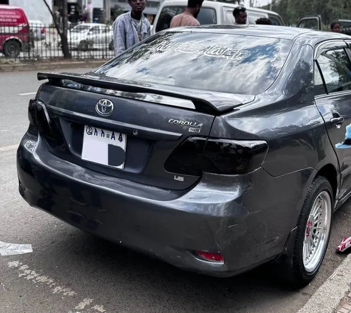 Toyota Corolla 2012 Automatic – photo 3