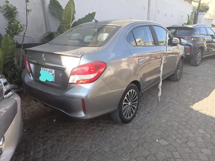 Mitsubishi Attrage 2022 Automatic – photo 3