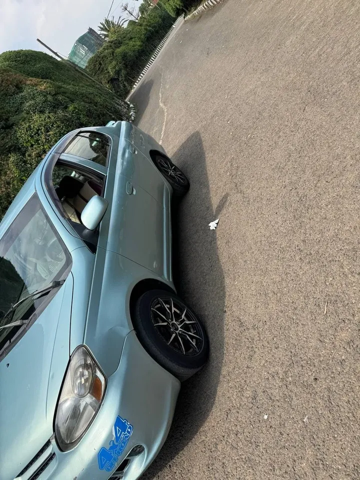 Toyota Platz 2005 Automatic – photo 9