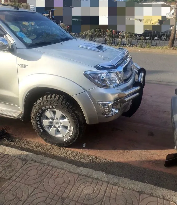 Toyota Hilux King Cab D4D – photo 4