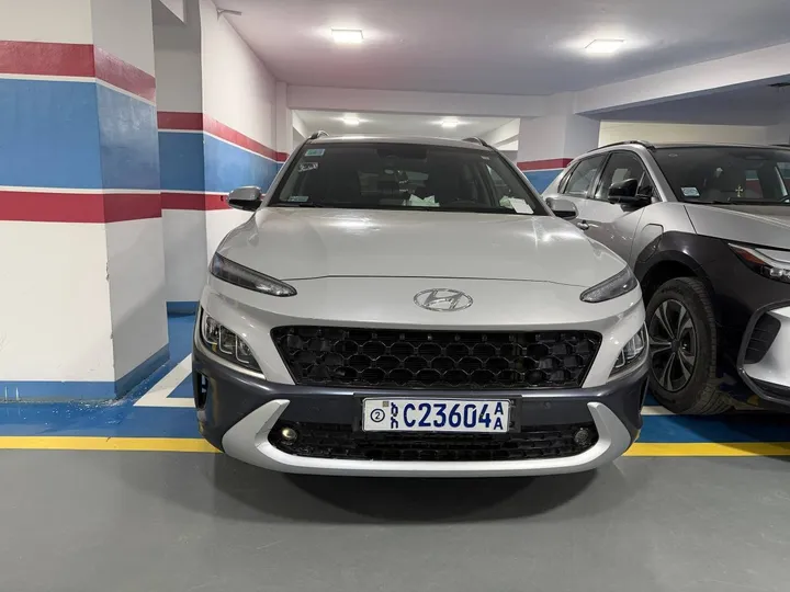 Hyundai Kona 2021 Automatic SUV – photo 3
