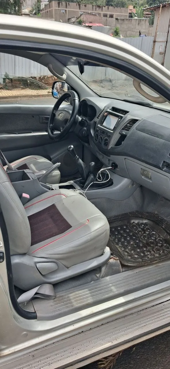 Toyota Hilux Extra Cab 2008 – photo 4
