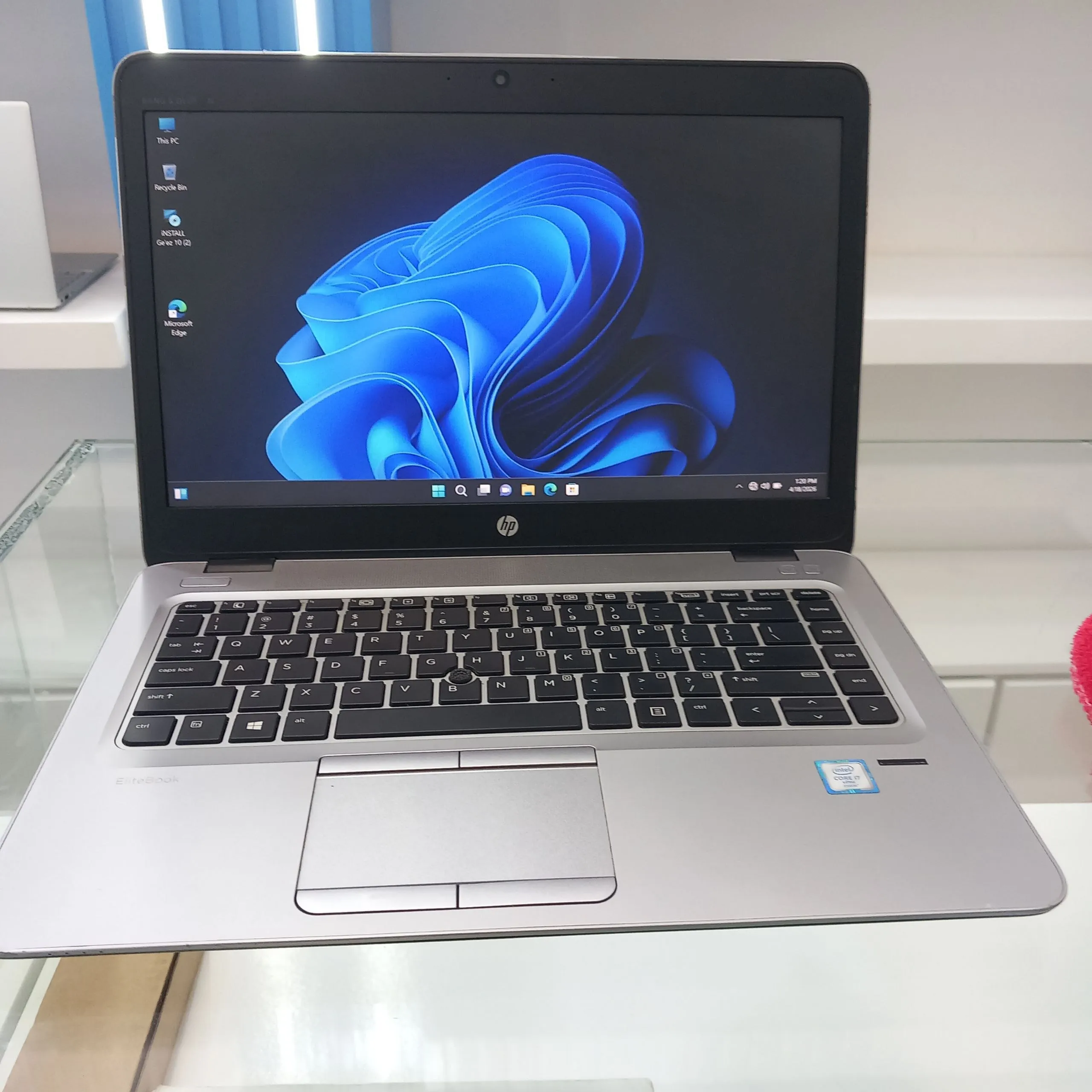 HP EliteBook 840 G3 Core i7 – photo 3