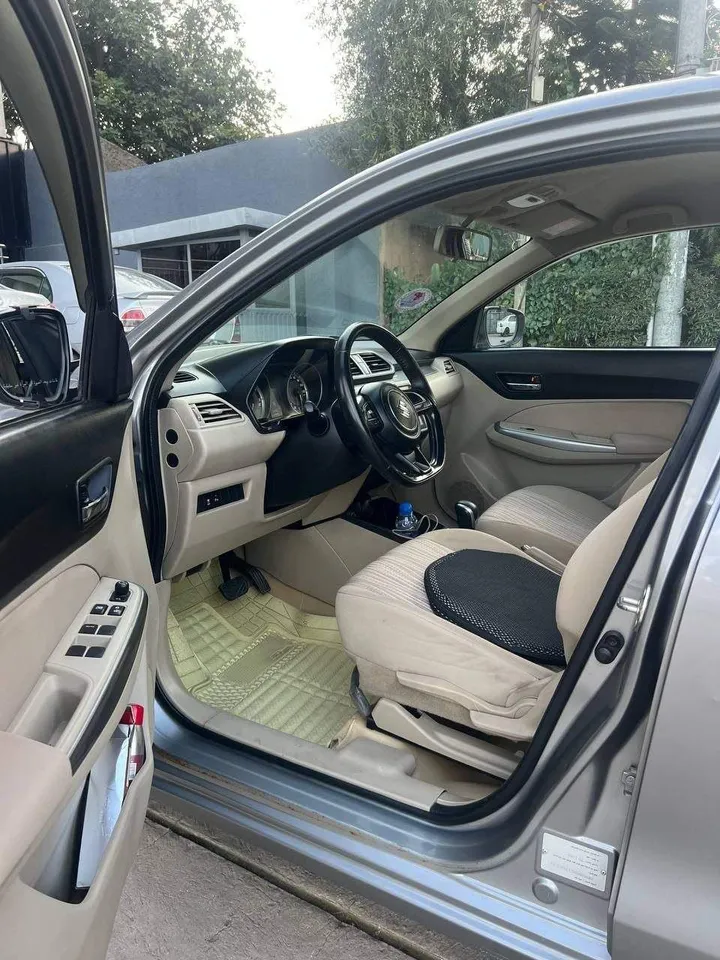 Suzuki Dzire 2022 Automatic – photo 3