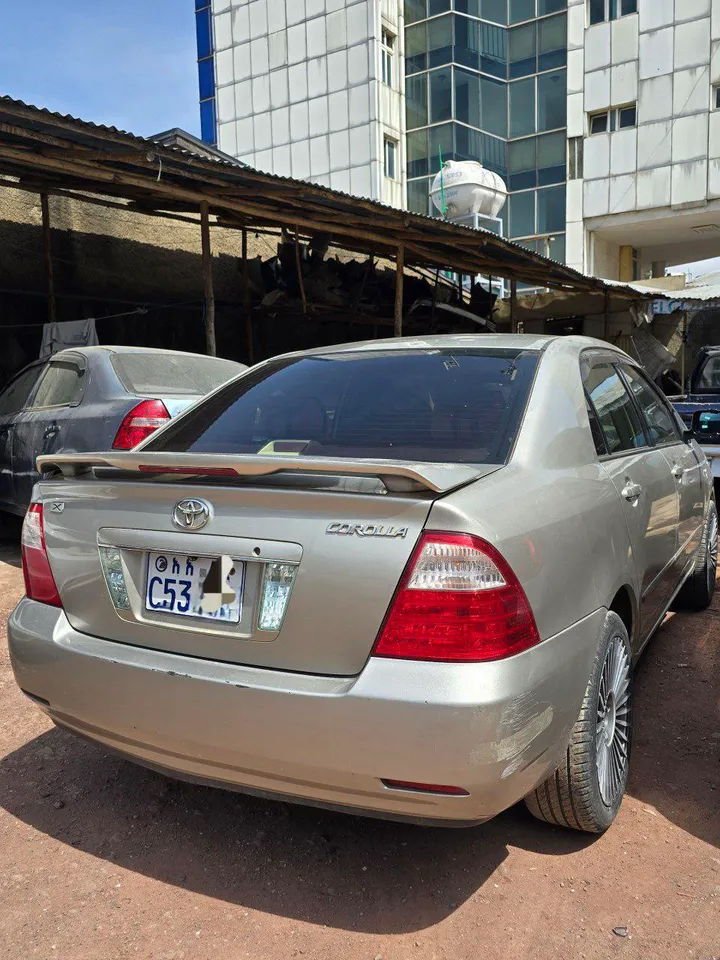 Toyota Corolla 2005 – photo 3