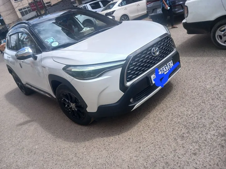 Toyota Corolla Cross Hybrid 2022 – photo 3