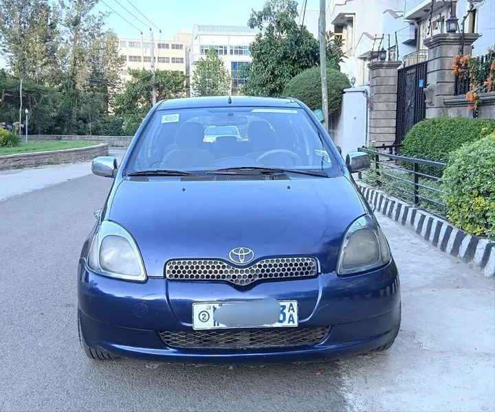 Toyota Vitz Yaris 2000 Manual – photo 4