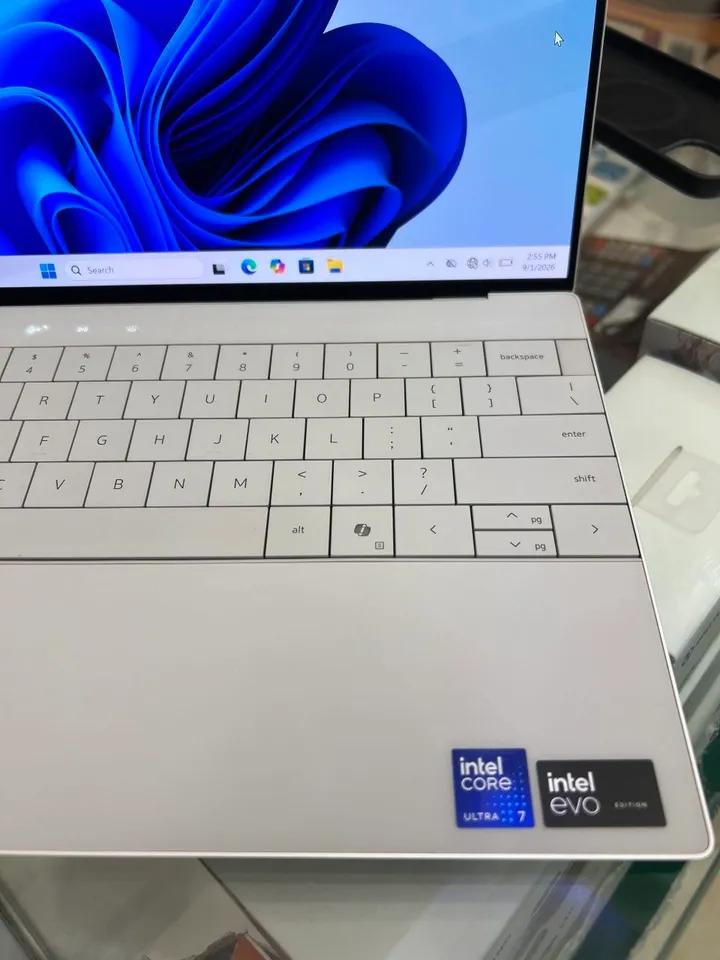 Dell XPS 13 9340 Laptop – photo 4