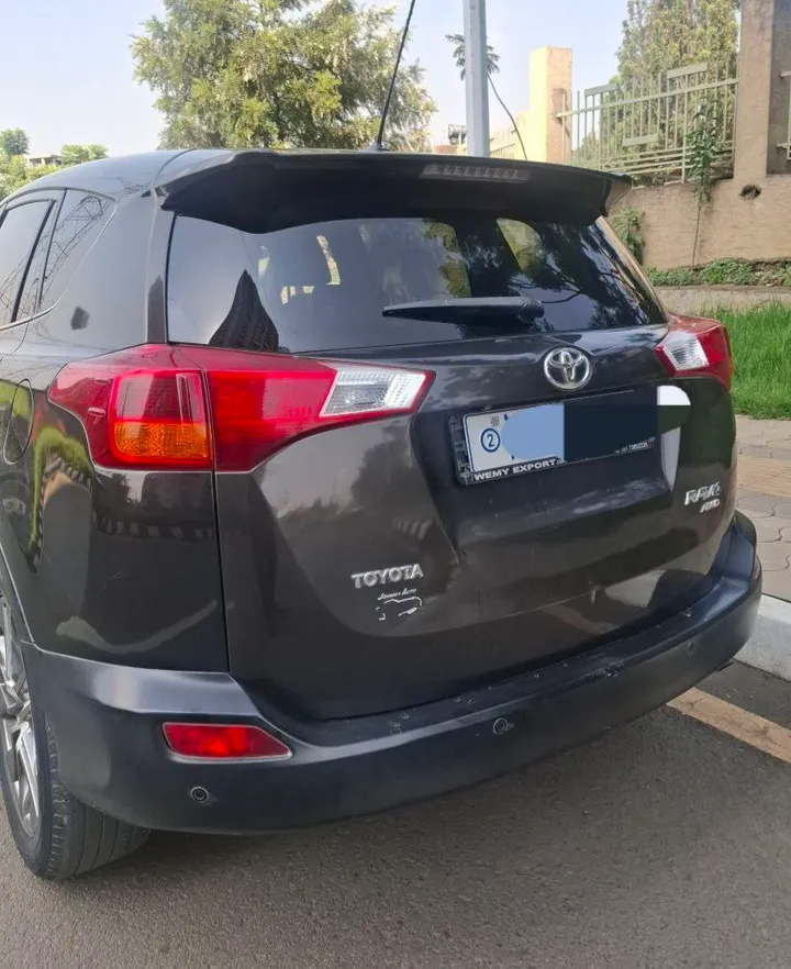 Toyota Rav4 2015 2.0L – photo 4