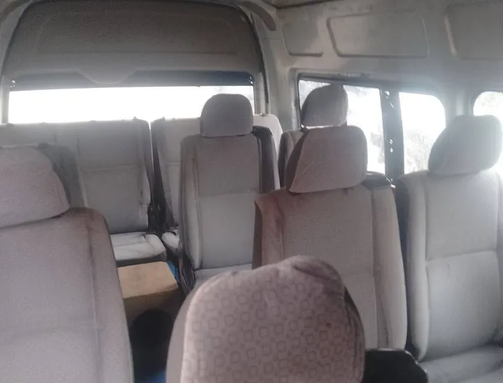 Toyota Hiroof 2008 Manual Van – photo 5