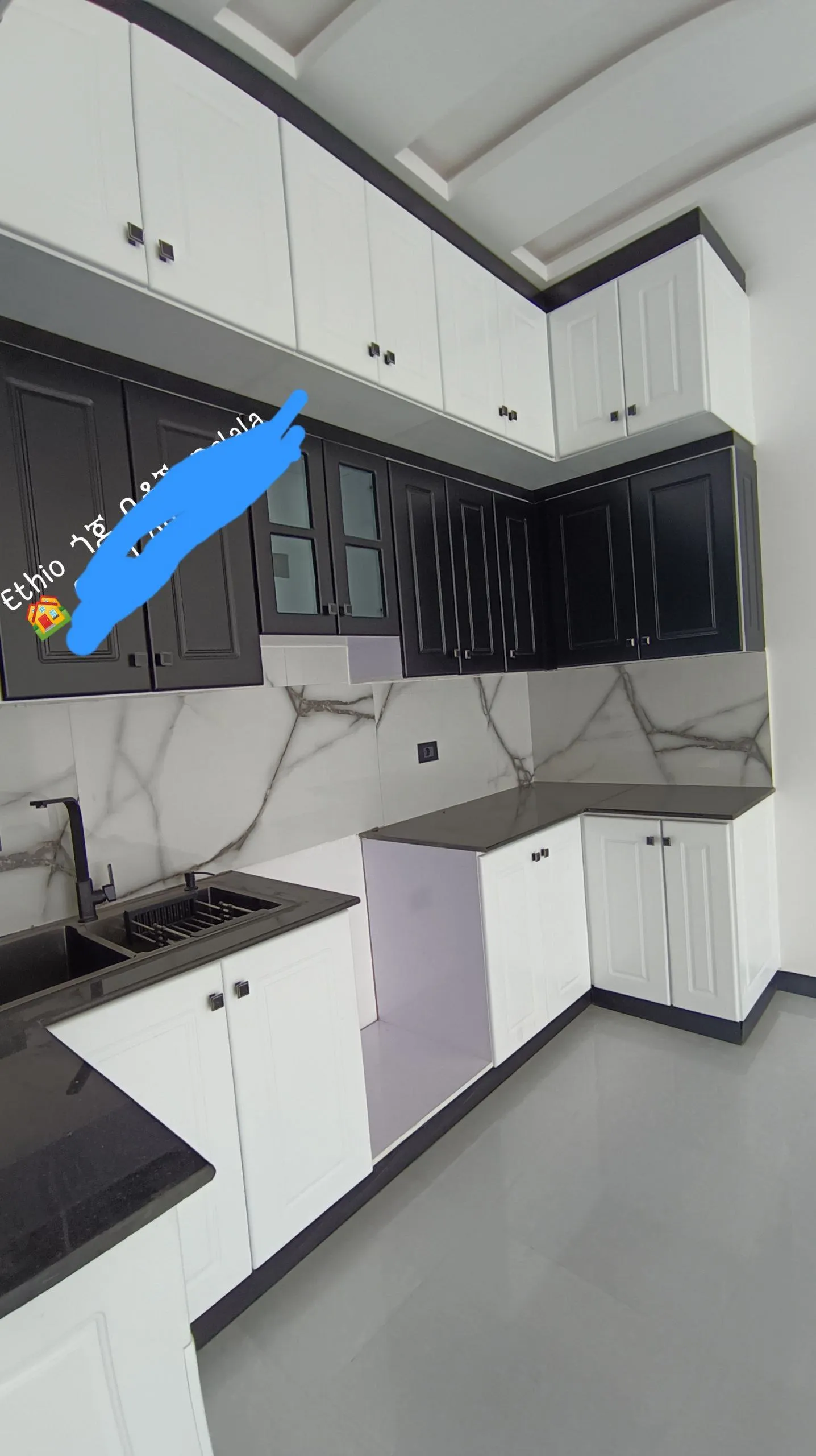 Modern 5-Bedroom Villa in Ayat Zone 5 – photo 4