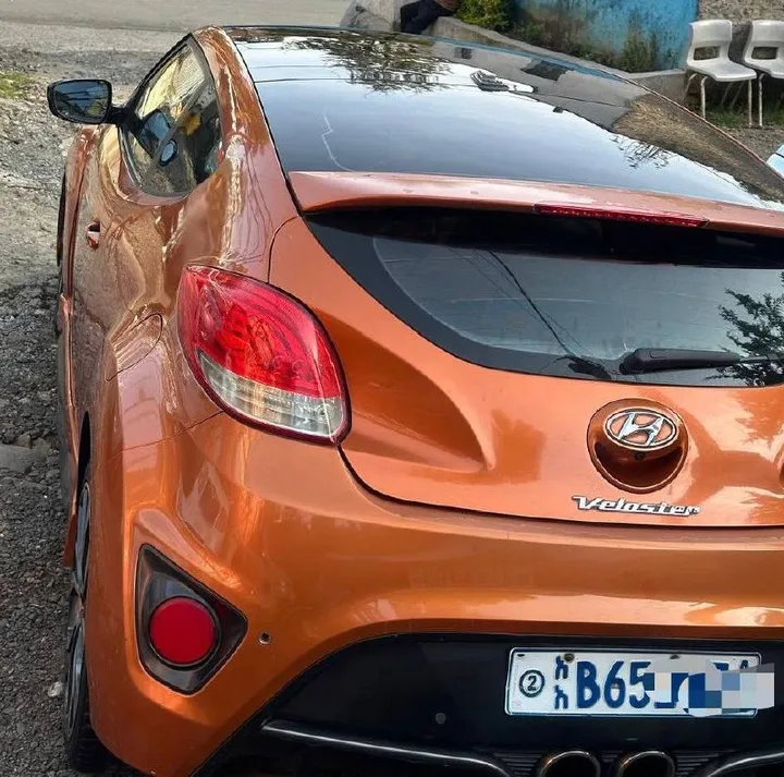 Hyundai Veloster 2014 Automatic – photo 4