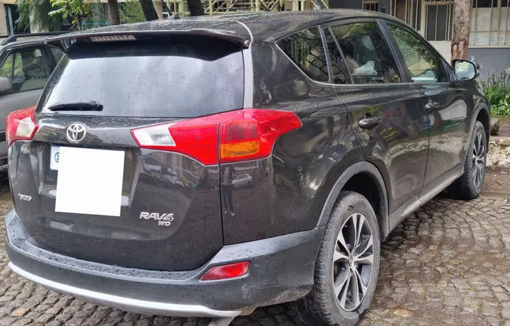 Toyota RAV4 2015 2.0L AWD – photo 3