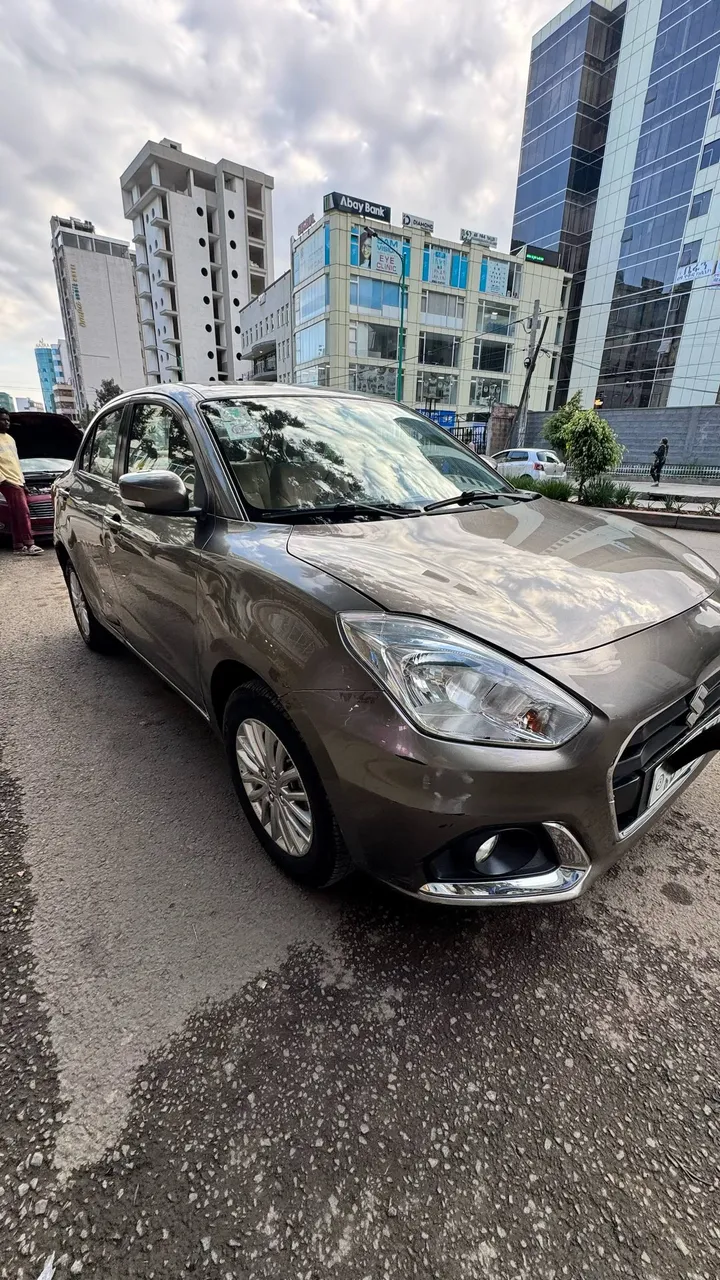 Suzuki Dzire 2021 Automatic – photo 3