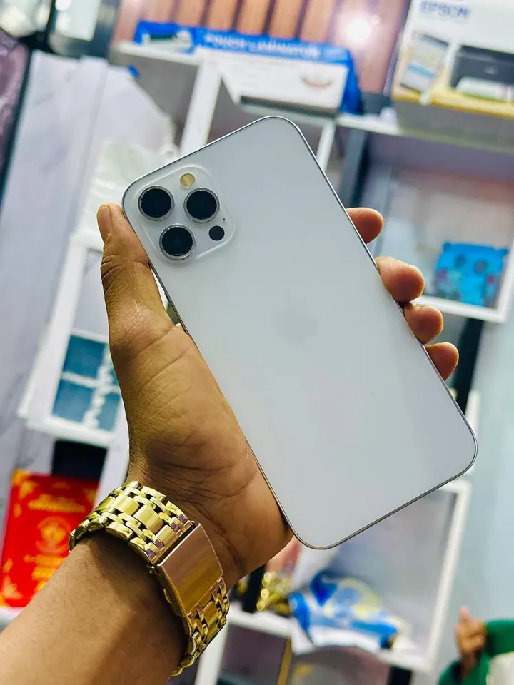 iPhone 12 Pro Max 256GB – photo 3