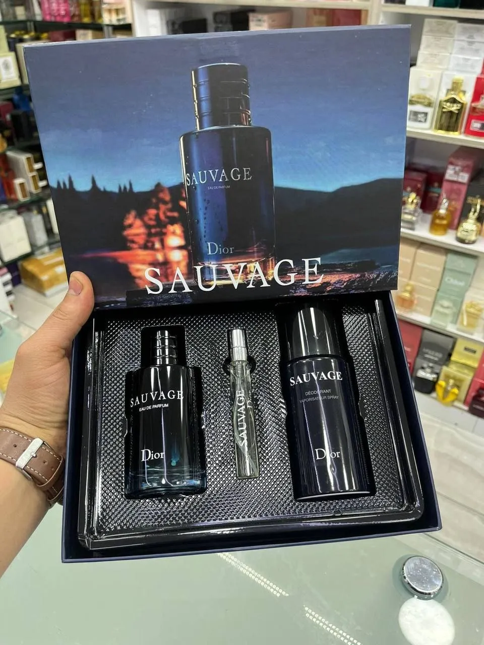Luxury Perfume Gift Set for Him – photo 3