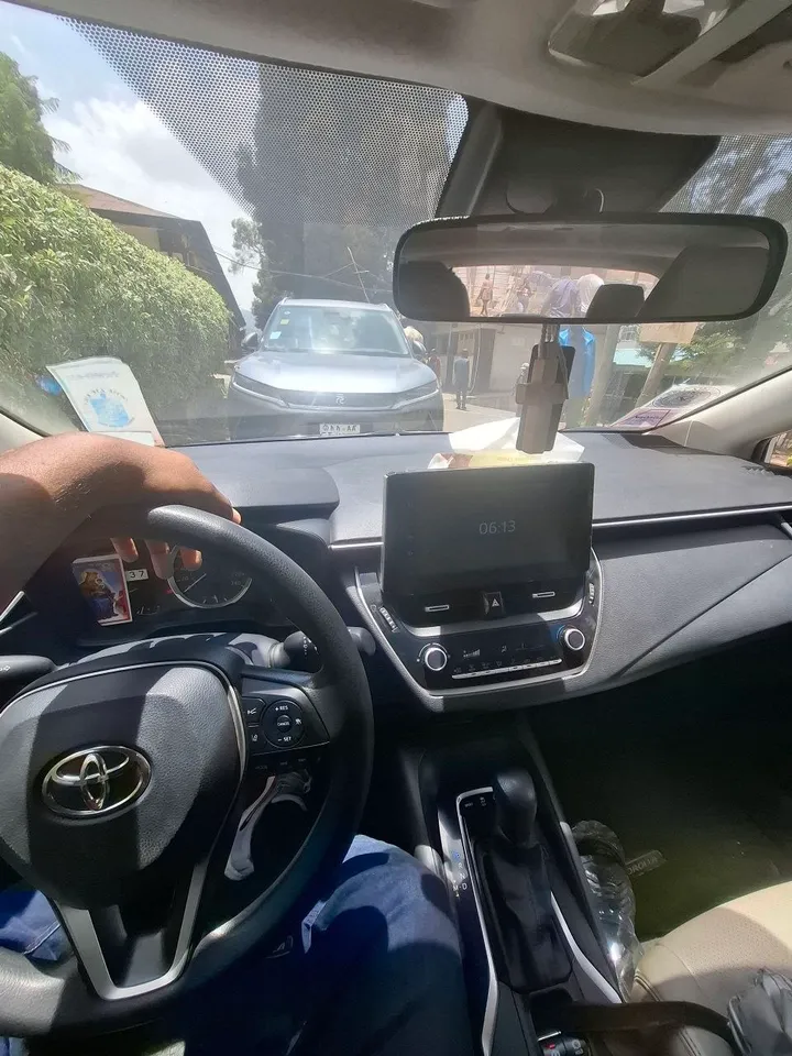 Toyota Corolla D4T 2022 – photo 4