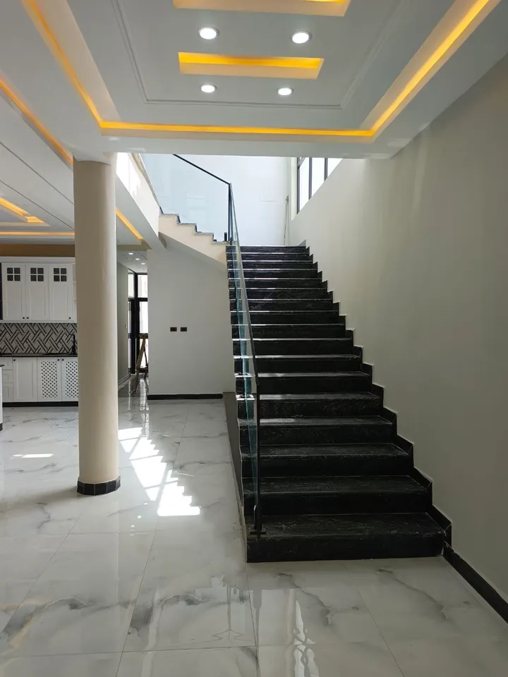 Modern G+2 Residential House – photo 10
