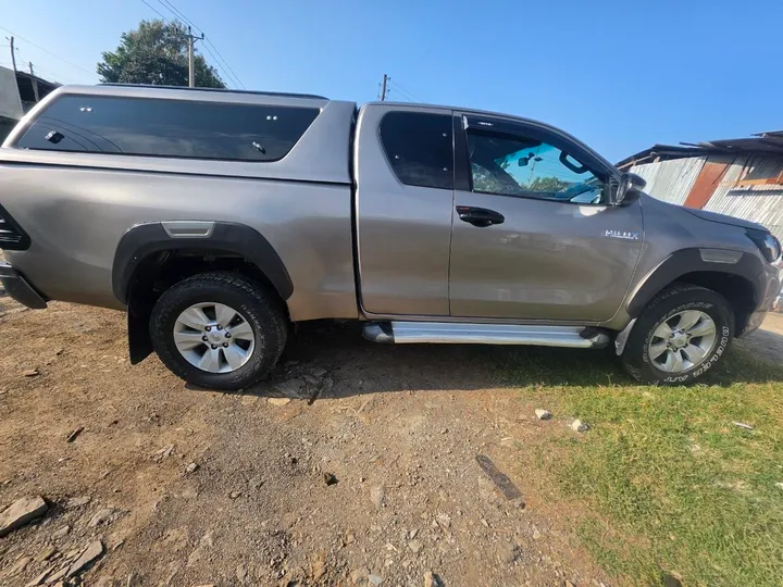 Toyota Revo King Cab 2020 – photo 4