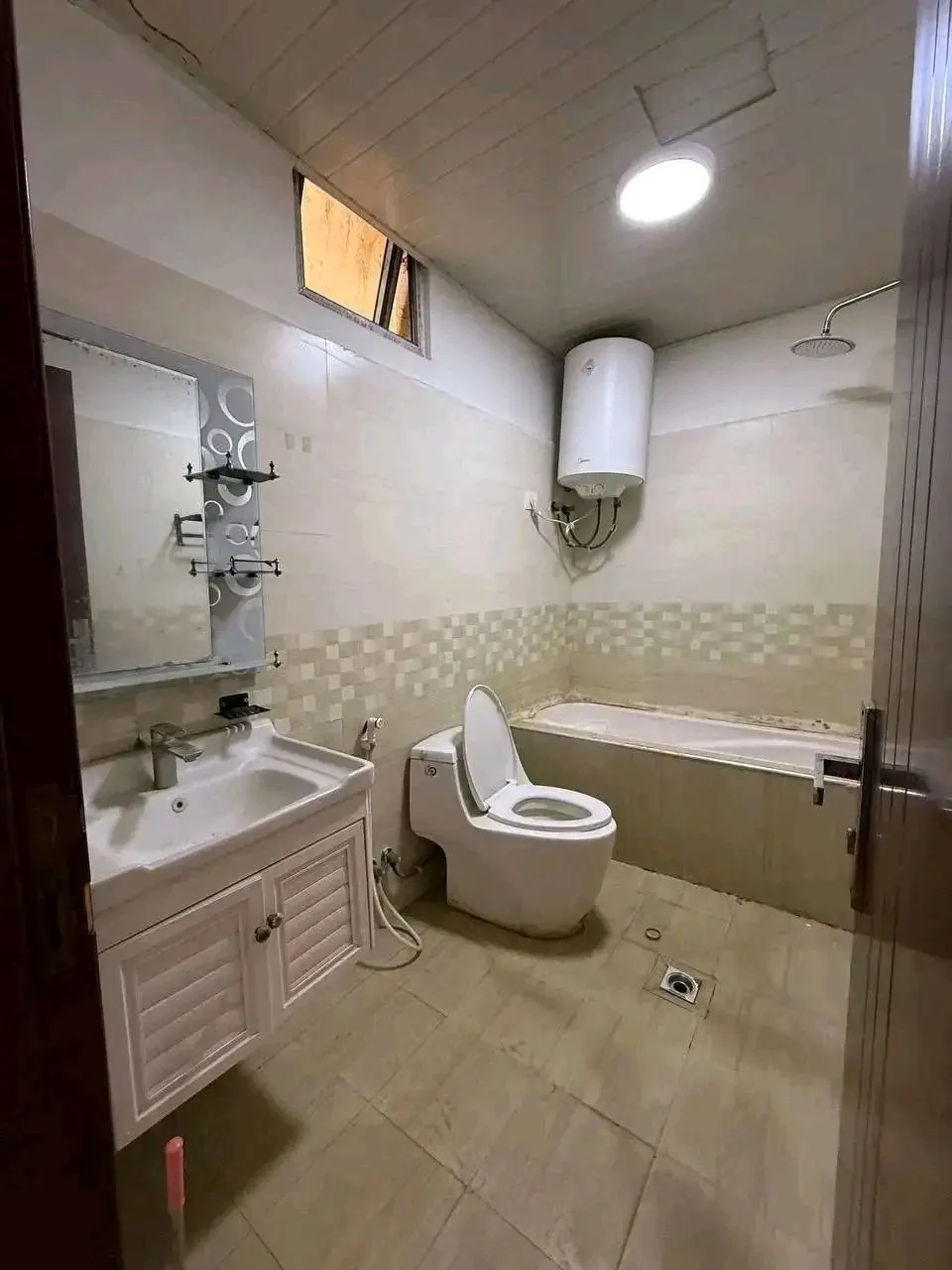 4-Bedroom Apartment in Ayat 151sqm – photo 3