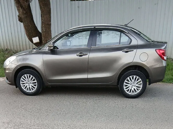 Suzuki Dzire 2021 Automatic – photo 5