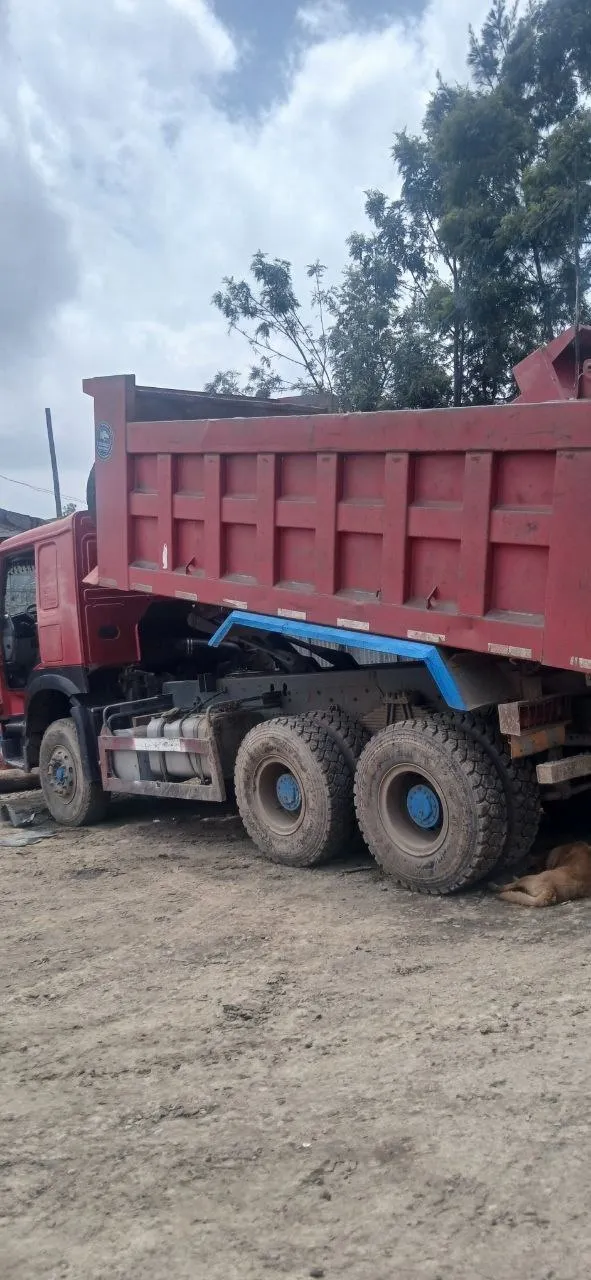 Red Dump Truck 2016 – photo 6