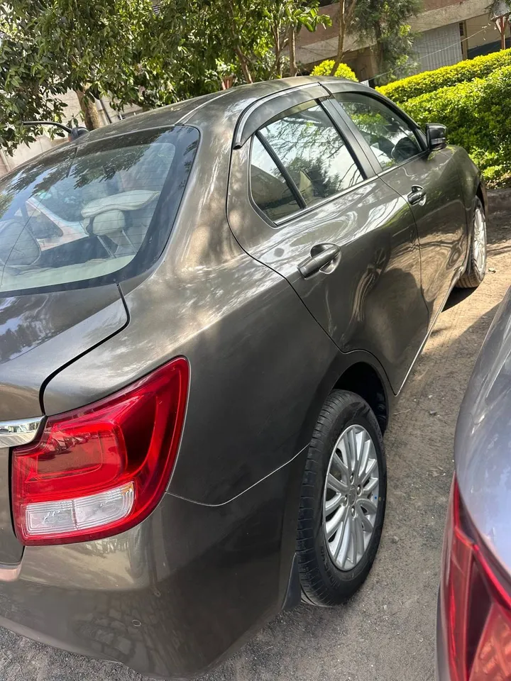 Suzuki Dzire 2021 Automatic – photo 5