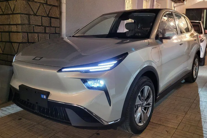 2025 Bestune Yueyi 03 Electric – photo 6