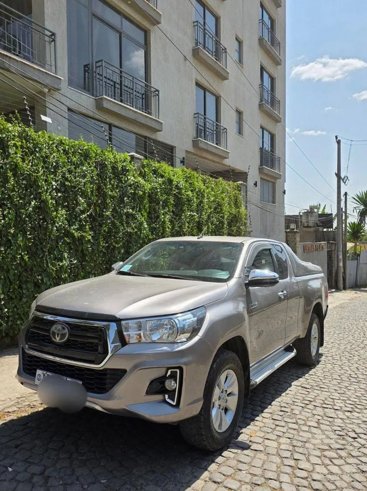 Toyota Hilux Extra Cab 2020 – photo 5
