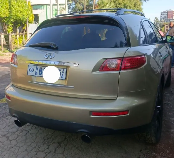 Infiniti FX35 2003 Automatic SUV – photo 4
