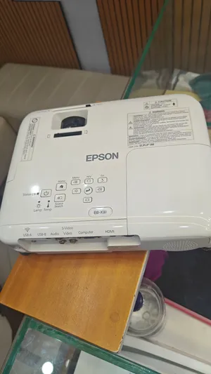 Epson EB-X31 LCD Projector