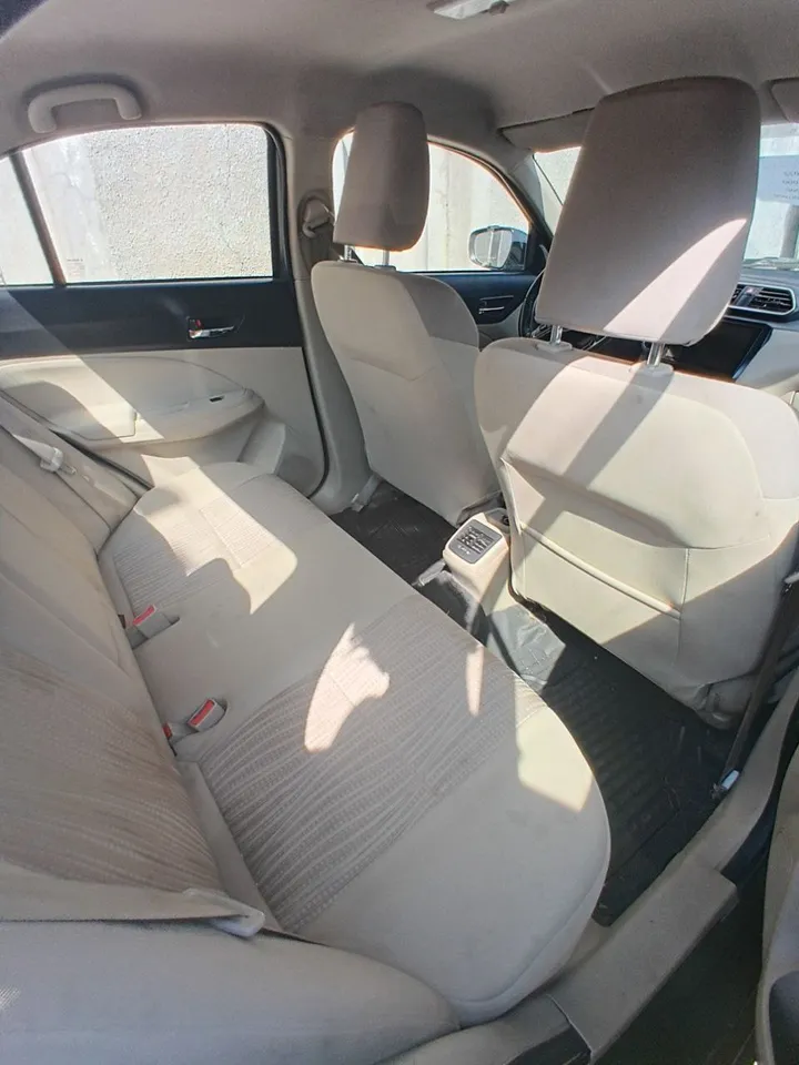 Suzuki Dzire 2022 Automatic – photo 3