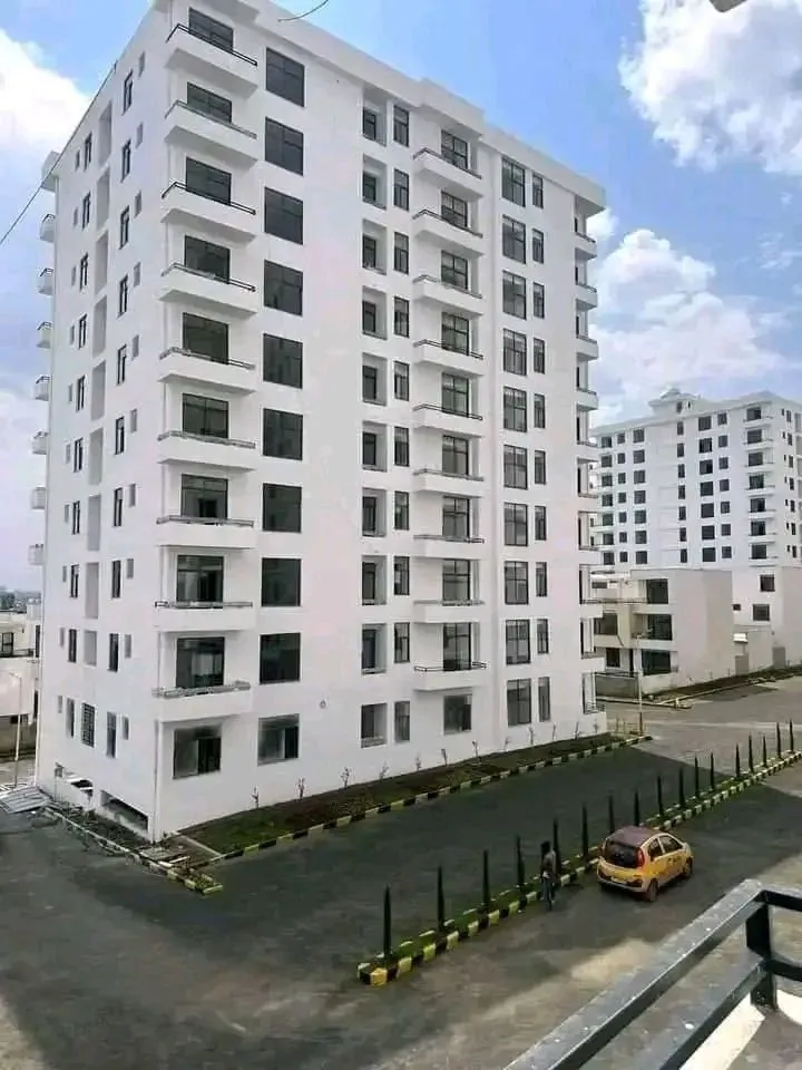 3 Bedroom Apartment Airport Drive – photo 5