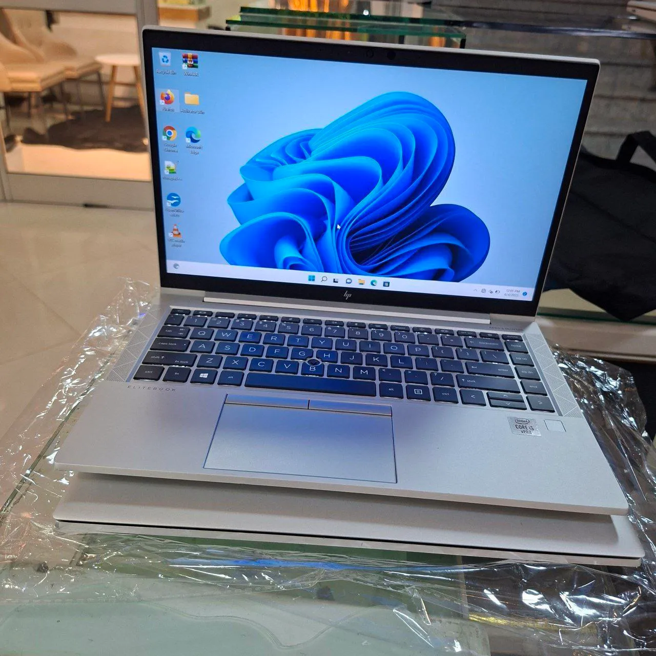 HP EliteBook 840 G7 Laptop – photo 3