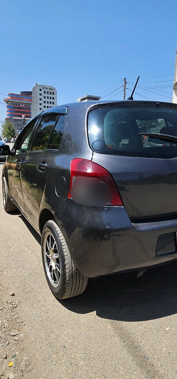 Toyota Yaris Compact 2007 Automatic – photo 6