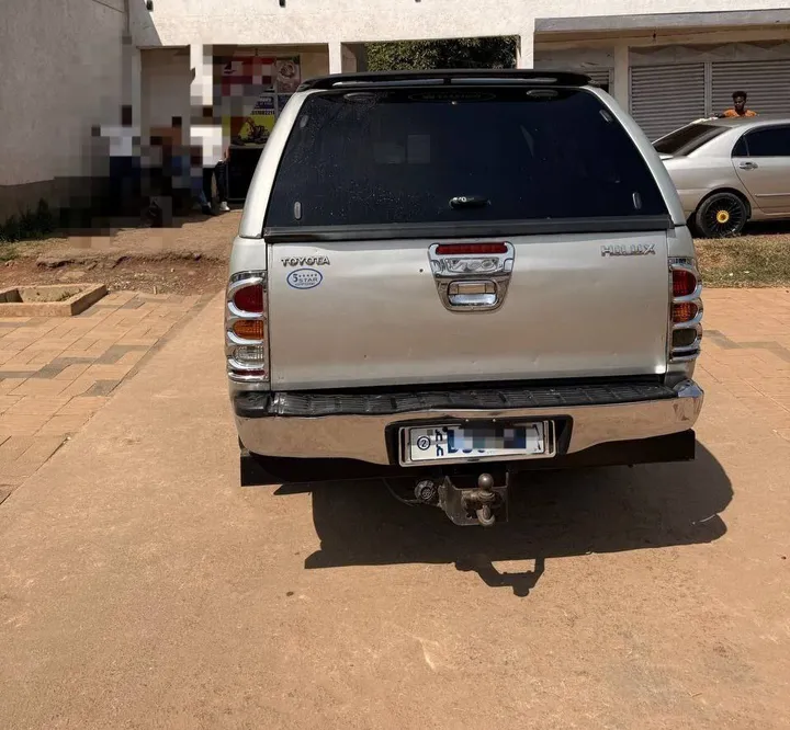 Toyota Hilux Kingcab 2008 – photo 3