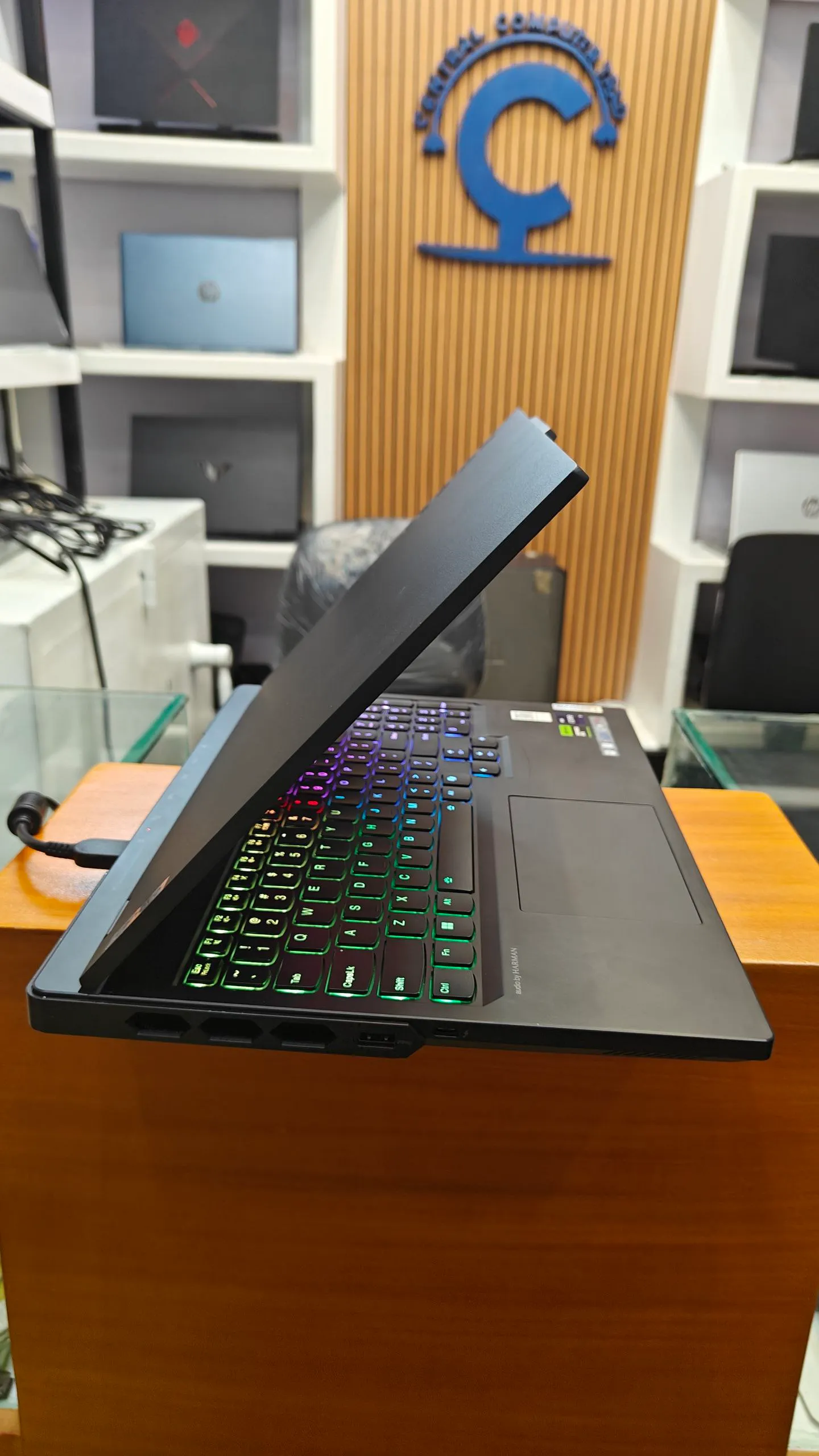 Lenovo Legion Pro 7 Gaming Laptop – photo 4