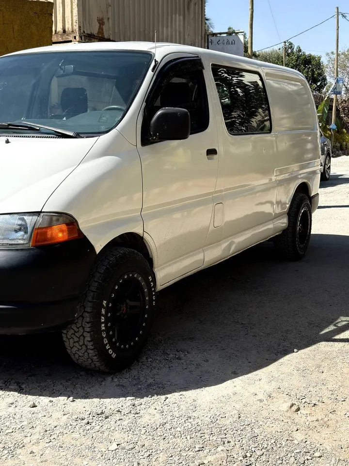 Toyota 2LT Diesel Van 2003 – photo 3
