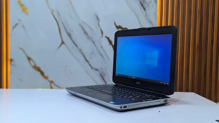 Dell Latitude i7 8GB Laptop – photo 7