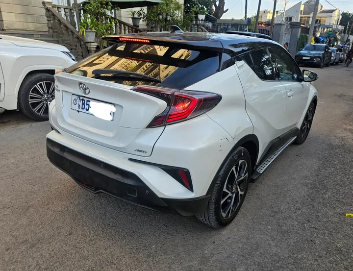 Toyota C-HR Europe 2020 – photo 3