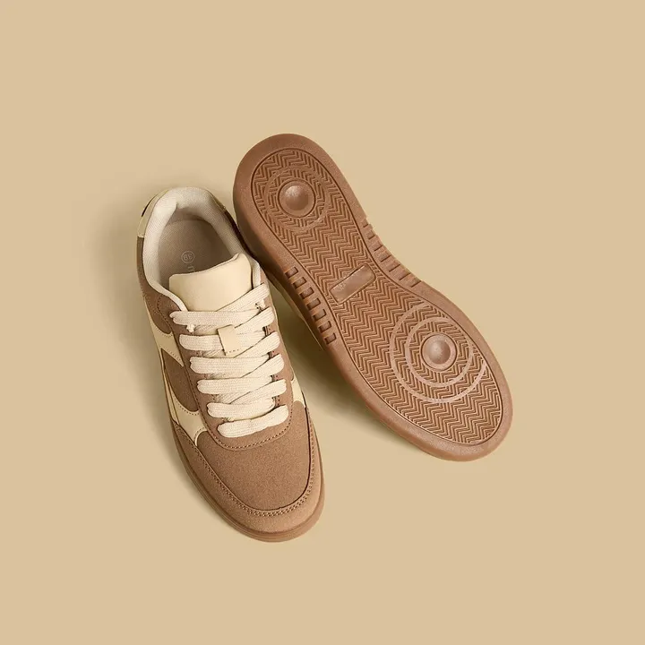 MAX Panelled Lace-Up Sports Shoes – photo 3