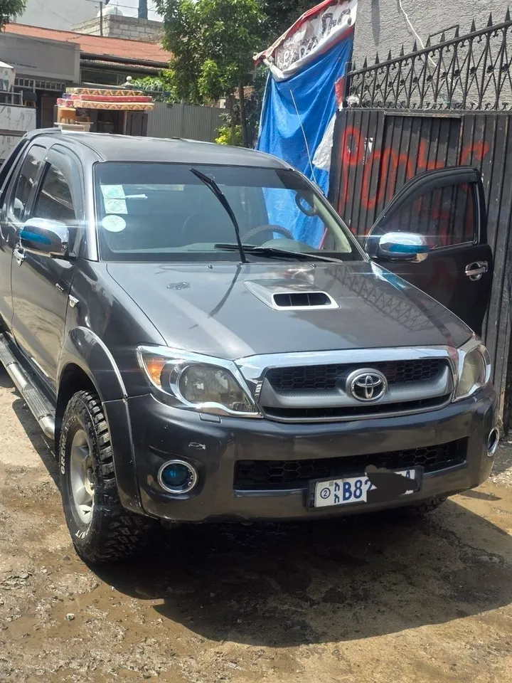 Toyota Hilux King Cab 2010 – photo 7