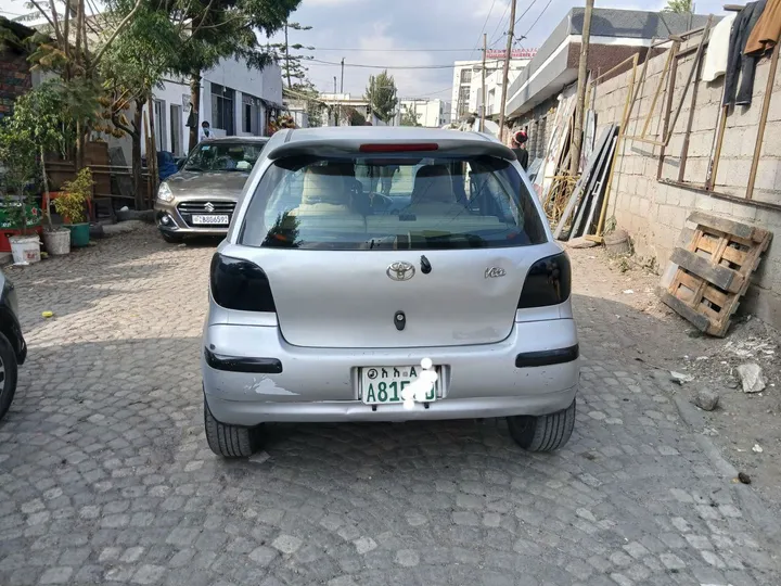 Toyota Vitz 2002 Automatic – photo 5