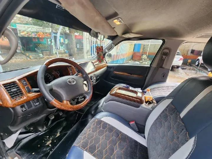 Toyota Hiace Super GL 2007 – photo 3
