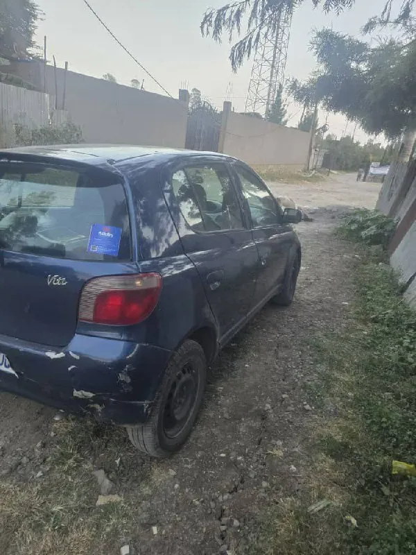 Toyota Vitz Automatic 2000 – photo 3