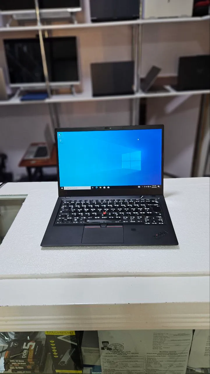 Lenovo X1 Carbon Laptop – photo 5