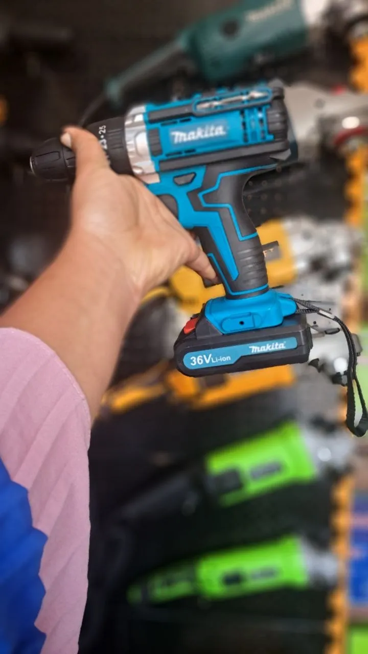 Makita 36V Rechargeable Drill – photo 3