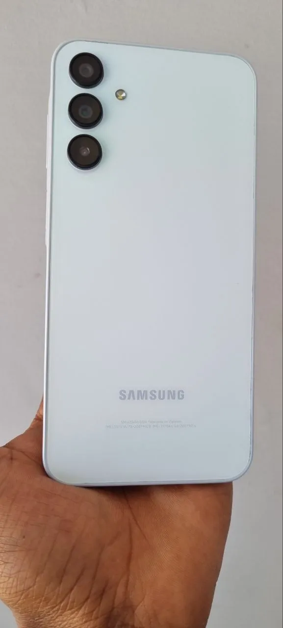 Samsung Galaxy A15 Smartphone – photo 7