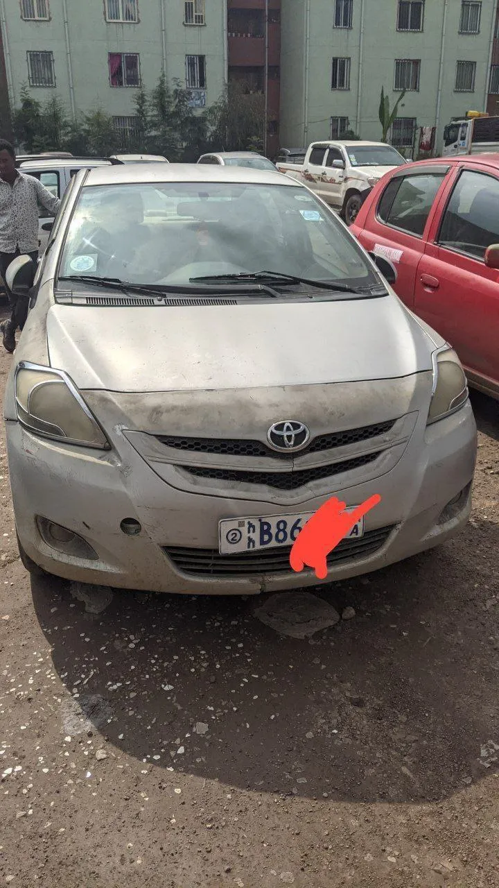 Toyota Yaris 2006 Automatic – photo 3